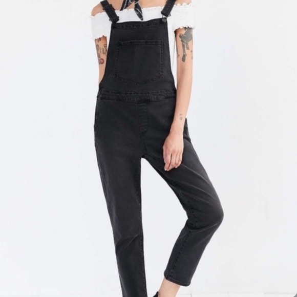 Urban Outfitters Denim - URBAN OUTFITTERS OVERALLS